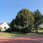 Les Grands Arbres