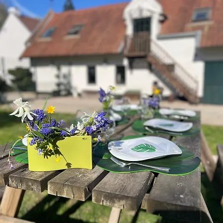 בית נופש Les Grands Arbres *